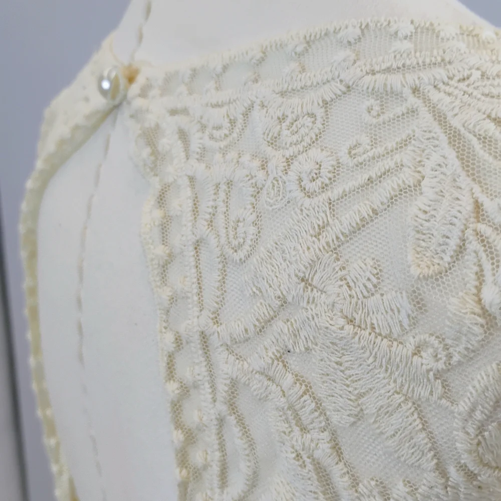 Source Unknown Cream Lace Romper